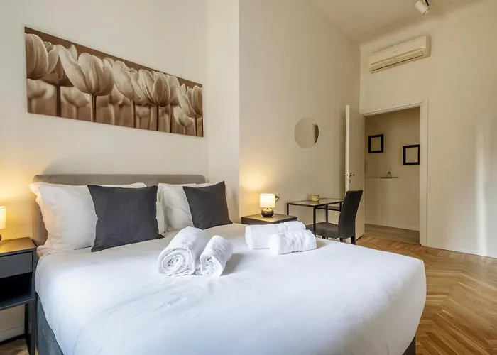 Elegant Brand New Apartments Near Duomo