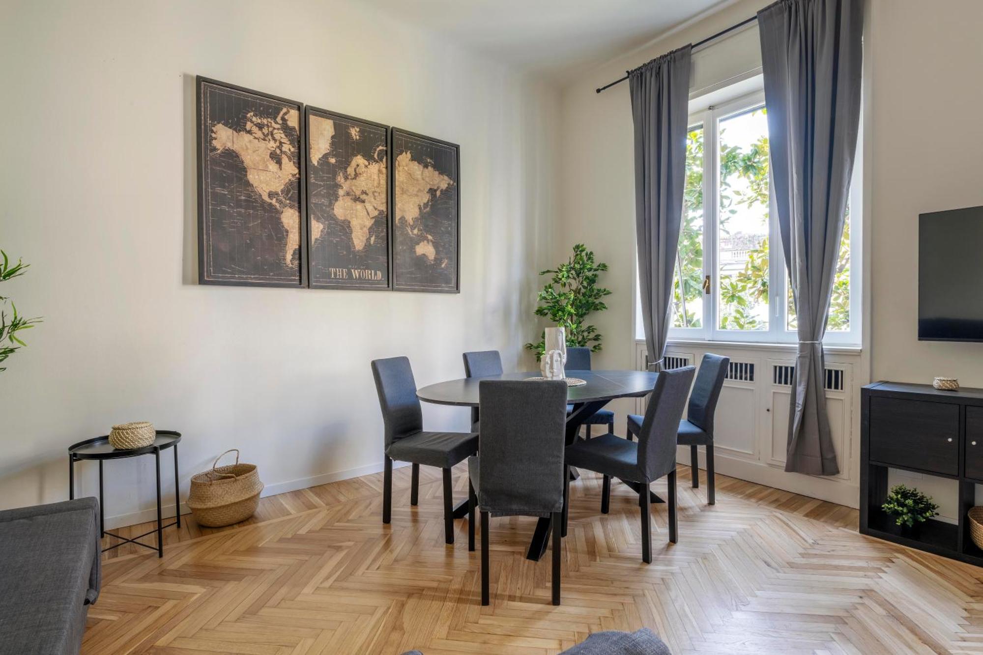 Elegant Brand New Near Duomo Apartment Milan