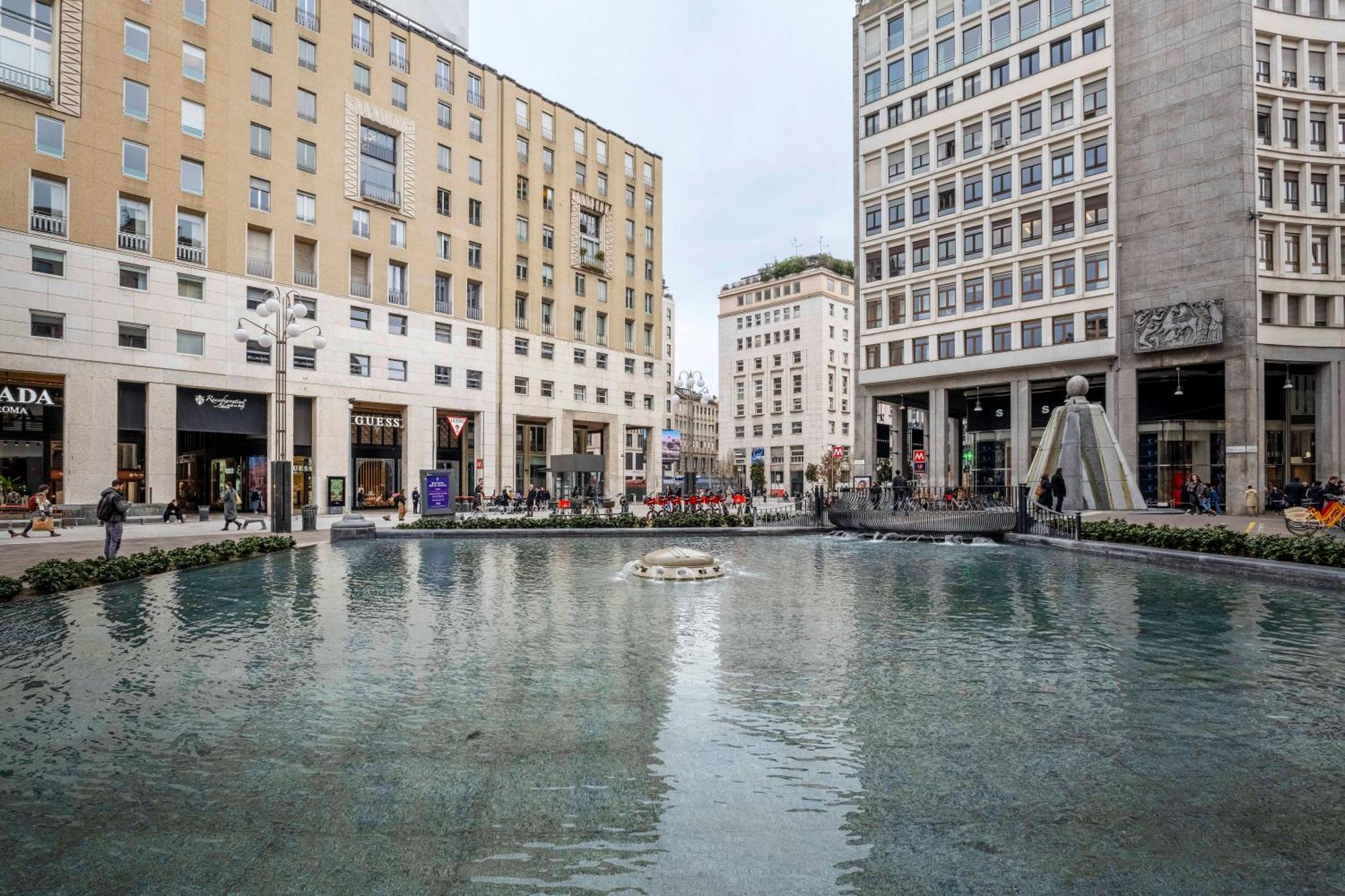 Elegant Brand New Near Duomo Appartamento Milano