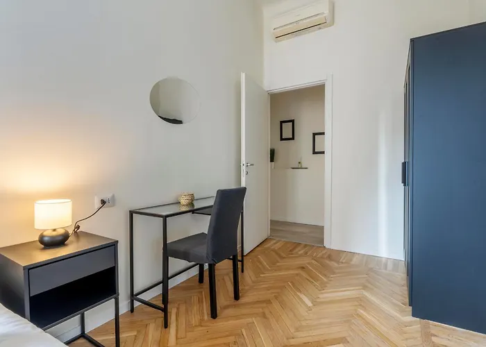 Elegant Brand New Apartments Near Duomo